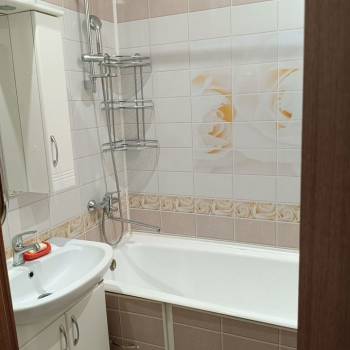 Сдается 2-х комнатная квартира, 55 м²