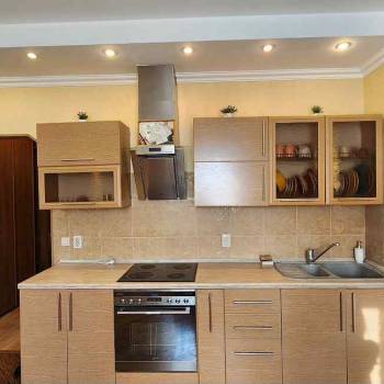 Сдается 1-комнатная квартира, 49 м²