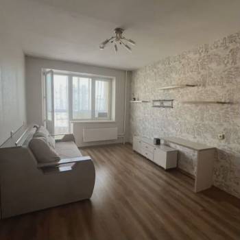 Сдается 1-комнатная квартира, 39,3 м²