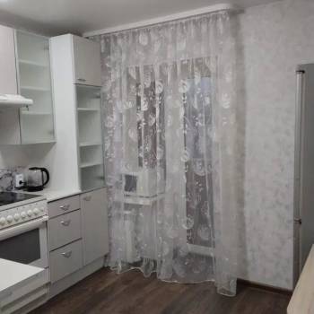 Сдается Многокомнатная квартира, 82 м²