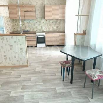 Сдается 2-х комнатная квартира, 60 м²