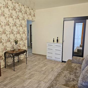 Сдается 1-комнатная квартира, 39 м²