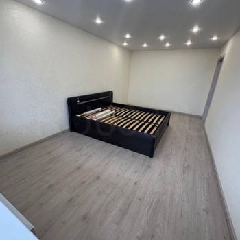 Продается 1-комнатная квартира, 32 м²