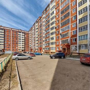 Продается 1-комнатная квартира, 37 м²