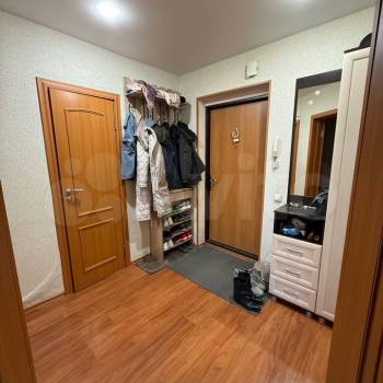 Продается 1-комнатная квартира, 37 м²