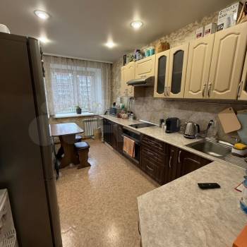 Продается 1-комнатная квартира, 37 м²