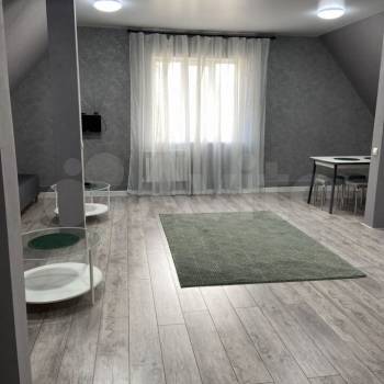 Сдается 1-комнатная квартира, 45 м²