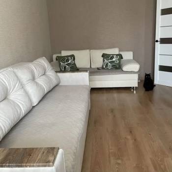 Продается 1-комнатная квартира, 35 м²