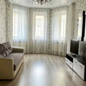 Сдается 2-х комнатная квартира, 72 м²