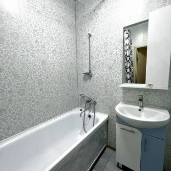 Сдается 2-х комнатная квартира, 72 м²