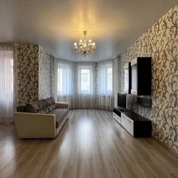 Сдается 2-х комнатная квартира, 72 м²