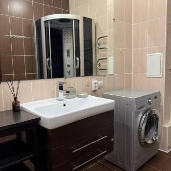 Сдается Многокомнатная квартира, 84 м²