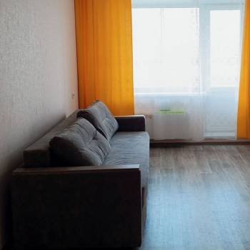 Сдается 1-комнатная квартира, 38 м²