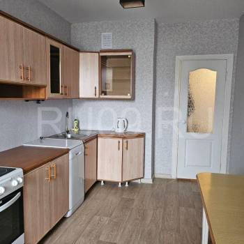 Сдается 2-х комнатная квартира, 65 м²