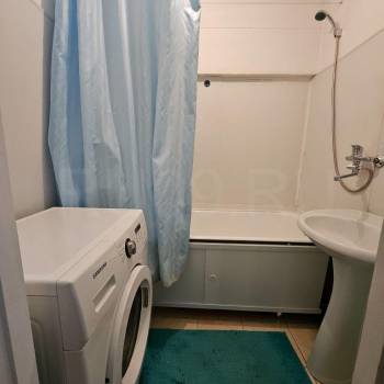 Сдается 2-х комнатная квартира, 65 м²