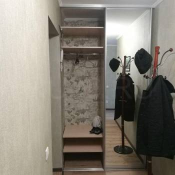 Продается 1-комнатная квартира, 49 м²