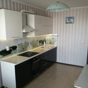 Продается 1-комнатная квартира, 49 м²