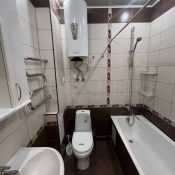 Продается 1-комнатная квартира, 36 м²