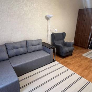Продается 1-комнатная квартира, 36 м²