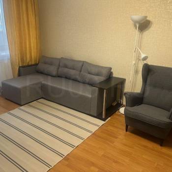 Продается 1-комнатная квартира, 36 м²