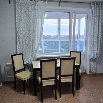 Сдается 1-комнатная квартира, 54 м²
