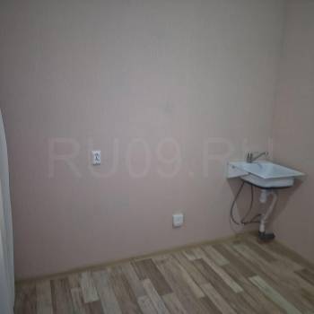Продается 1-комнатная квартира, 39 м²