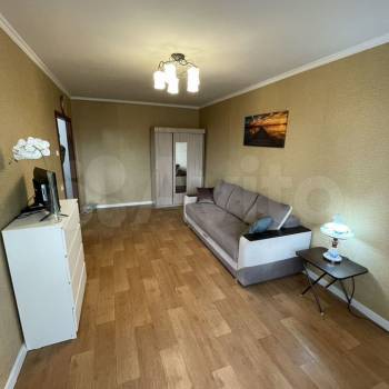 Сдается 1-комнатная квартира, 37 м²