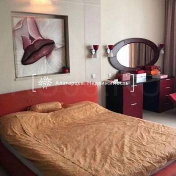 Сдается Многокомнатная квартира, 155 м²