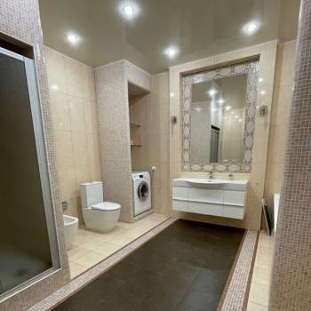 Сдается Многокомнатная квартира, 155 м²
