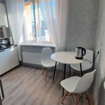 Сдается 1-комнатная квартира, 39 м²
