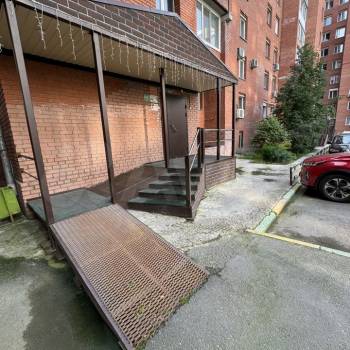 Сдается 1-комнатная квартира, 38 м²
