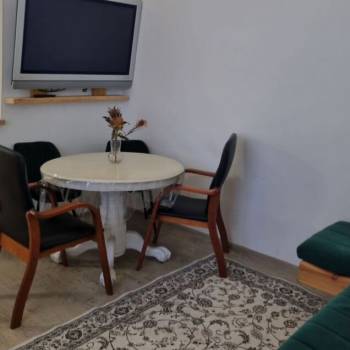 Сдается 1-комнатная квартира, 55 м²