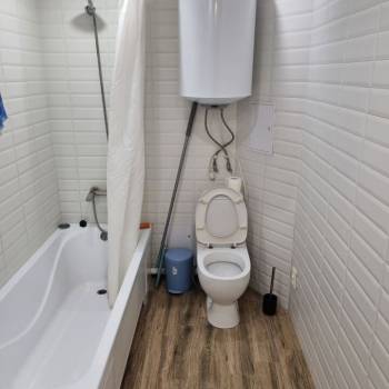 Сдается 1-комнатная квартира, 55 м²