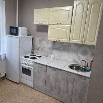 Сдается 1-комнатная квартира, 40 м²