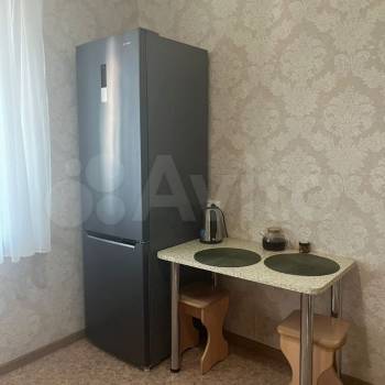 Сдается 1-комнатная квартира, 39,2 м²