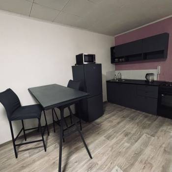 Сдается 1-комнатная квартира, 42 м²