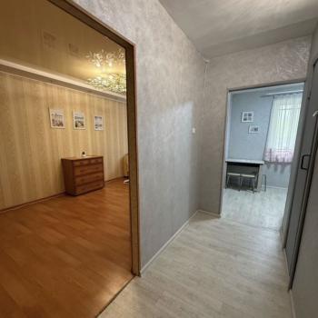 Продается 1-комнатная квартира, 36 м²