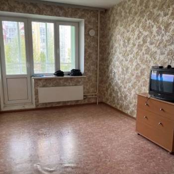 Сдается 1-комнатная квартира, 39 м²