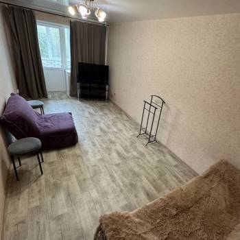 Продается 1-комнатная квартира, 38 м²