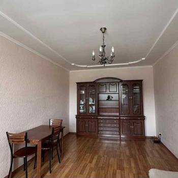 Сдается 1-комнатная квартира, 59 м²