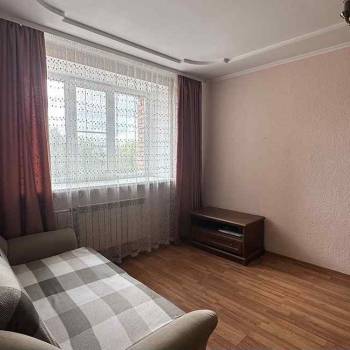 Сдается 1-комнатная квартира, 59 м²