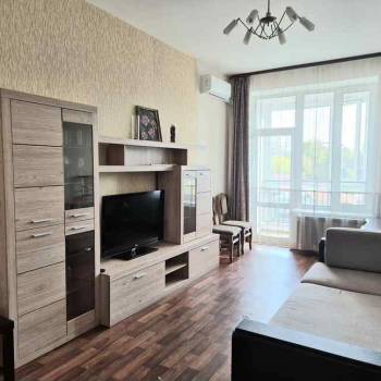 Сдается 1-комнатная квартира, 41 м²