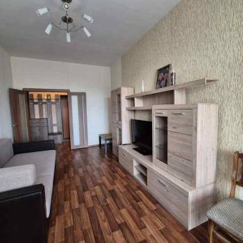 Сдается 1-комнатная квартира, 41 м²