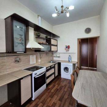 Сдается 1-комнатная квартира, 41 м²