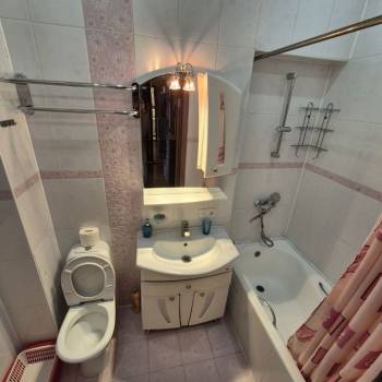 Сдается 1-комнатная квартира, 41 м²