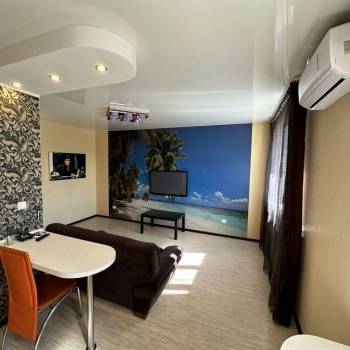 Сдается 1-комнатная квартира, 39 м²