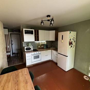 Продается 1-комнатная квартира, 34 м²
