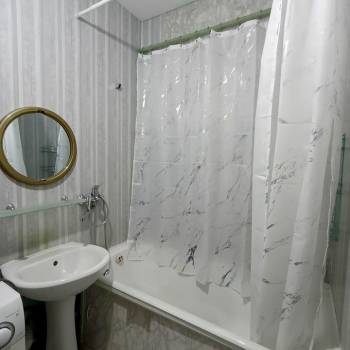 Сдается 1-комнатная квартира, 55 м²