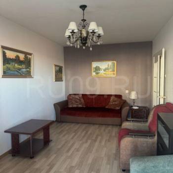 Сдается 1-комнатная квартира, 39 м²