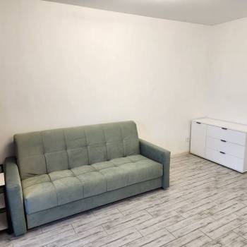 Сдается 1-комнатная квартира, 37 м²
